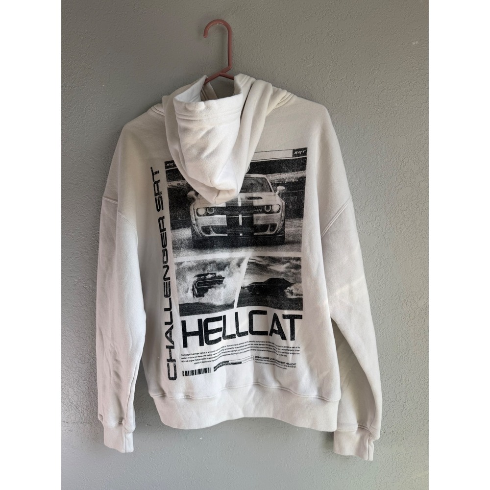 Hollister Mens Dodge Challenger SRT Hellcat Graphic Hoodie Boxy Fit White Medium